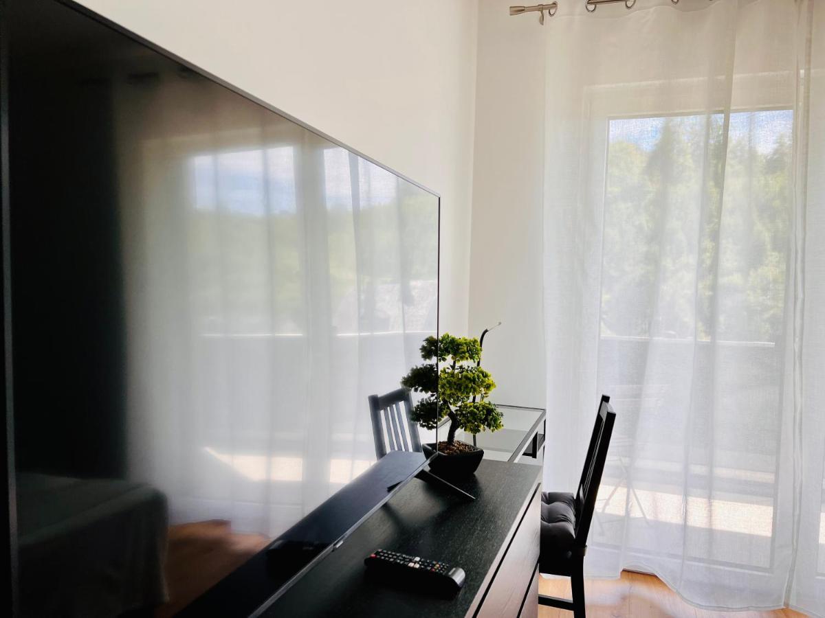 Idyllische Ferienwohnung Mit Balkon & Ausblick Arzbach Zewnętrze zdjęcie