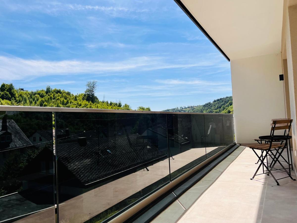 Idyllische Ferienwohnung Mit Balkon & Ausblick Arzbach Zewnętrze zdjęcie